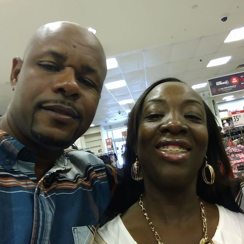 Meet your Posher, Kenyatta